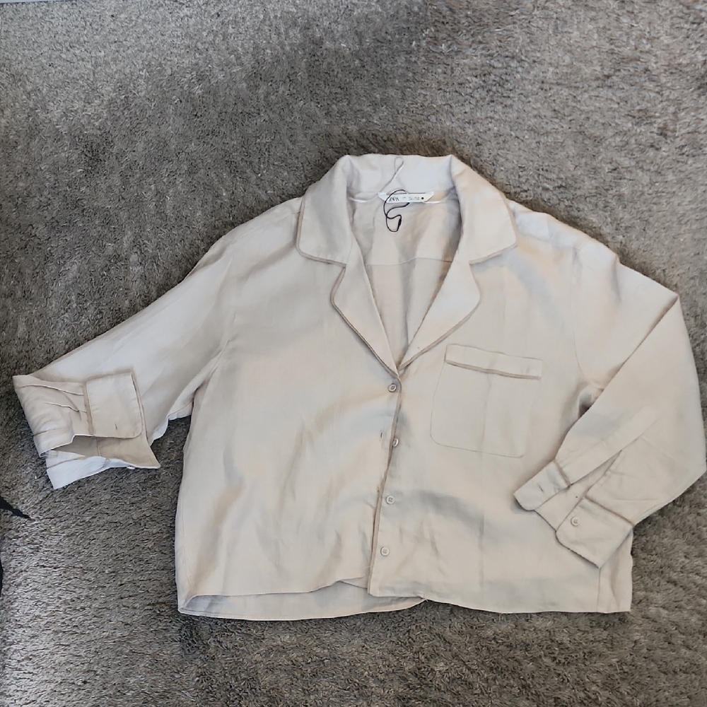 Zara Light Cream/taupe 100% Linen  Button-Front Boxy Top